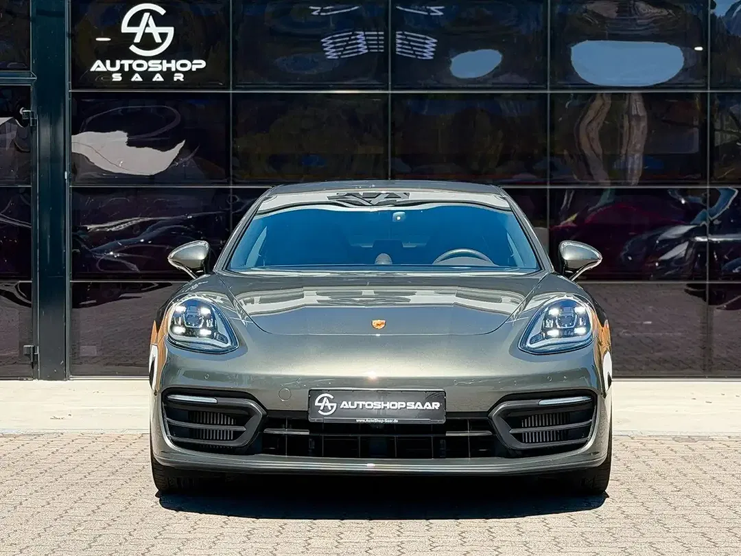 Porsche Panamera - Thumbnail 9