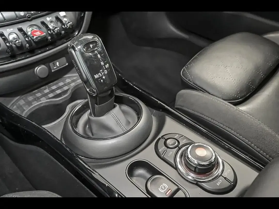 MINI Cooper Clubman - Thumbnail 6