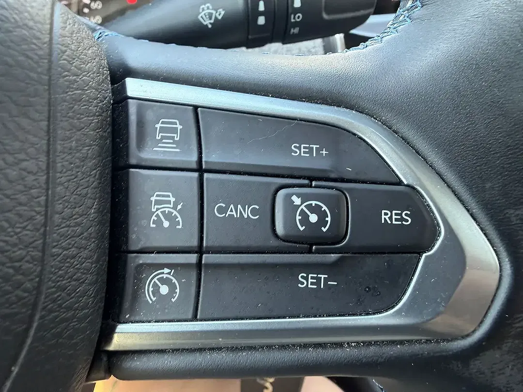 Jeep Compass - Thumbnail 14