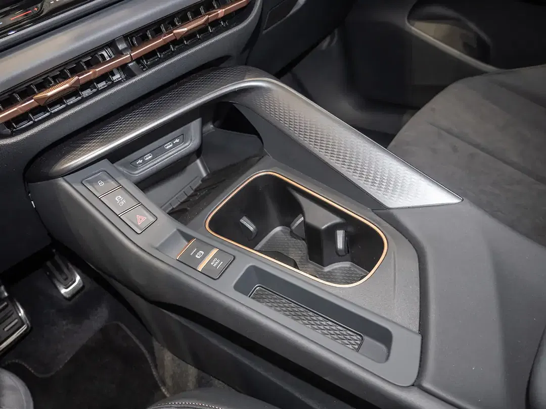 CUPRA Terramar - Thumbnail 11