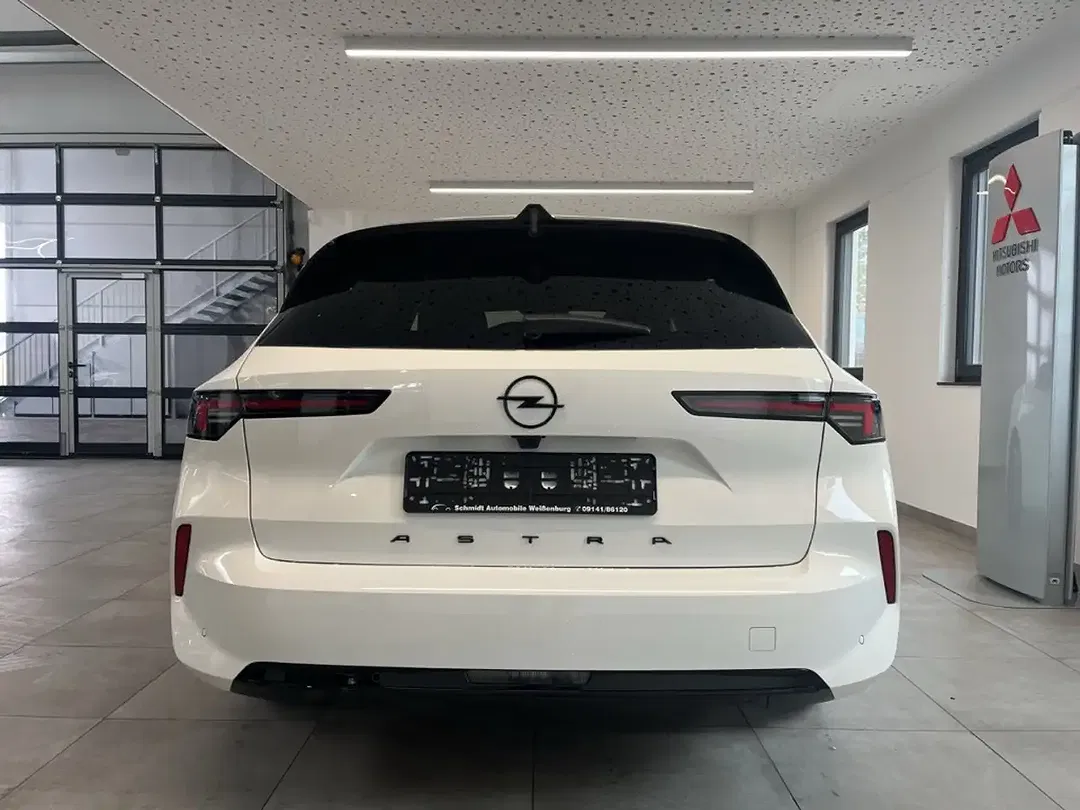 Opel Astra - Thumbnail 3