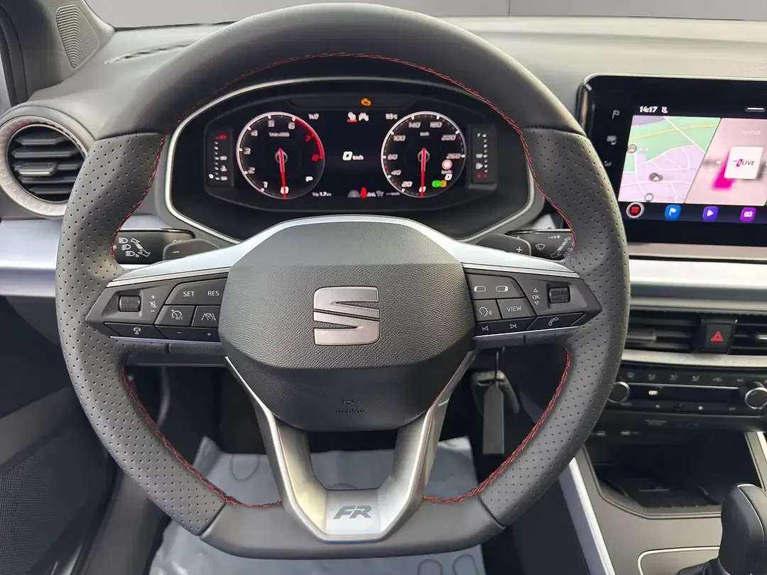 SEAT Arona - Thumbnail 11