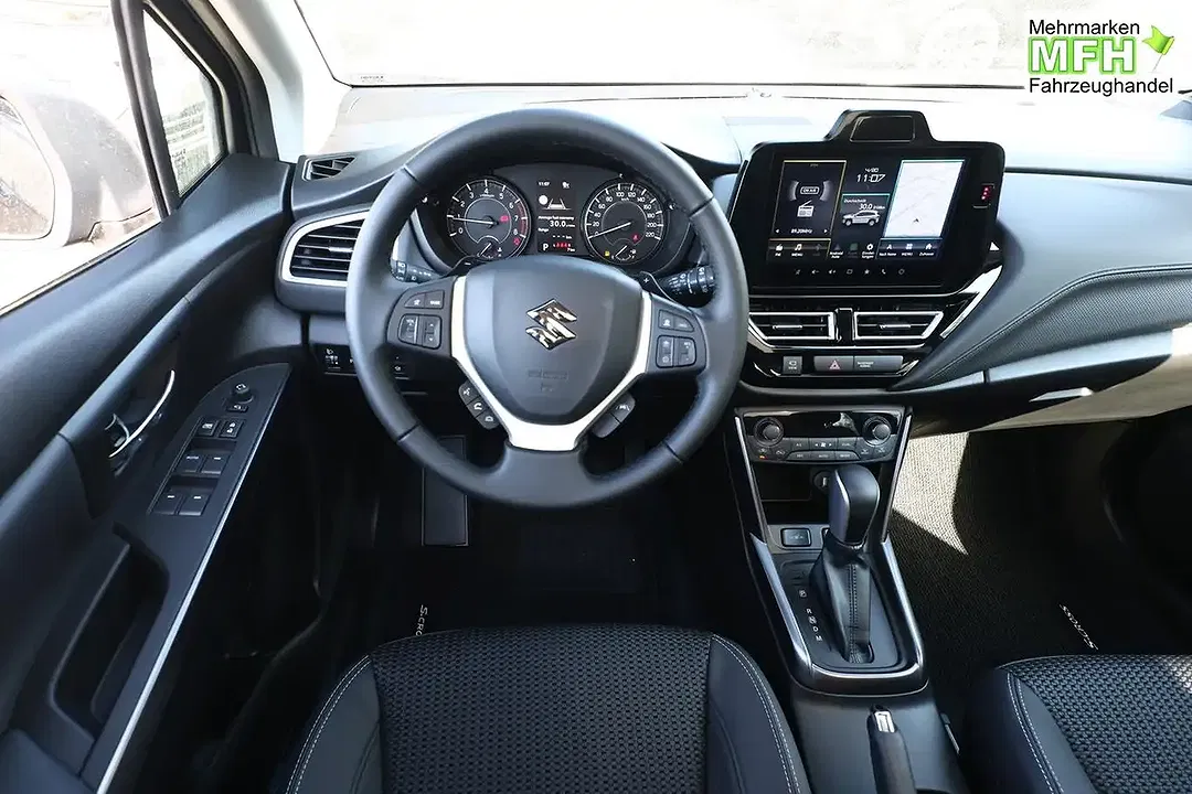 Suzuki S-Cross - Thumbnail 6