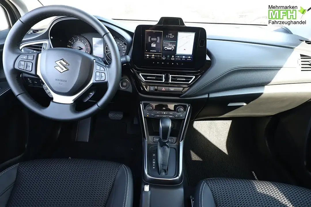 Suzuki S-Cross - Thumbnail 7