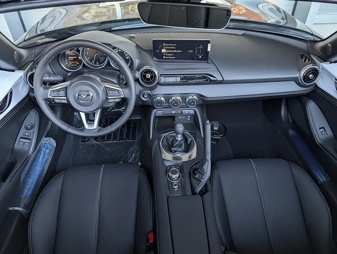 Mazda MX-5 - Thumbnail 10