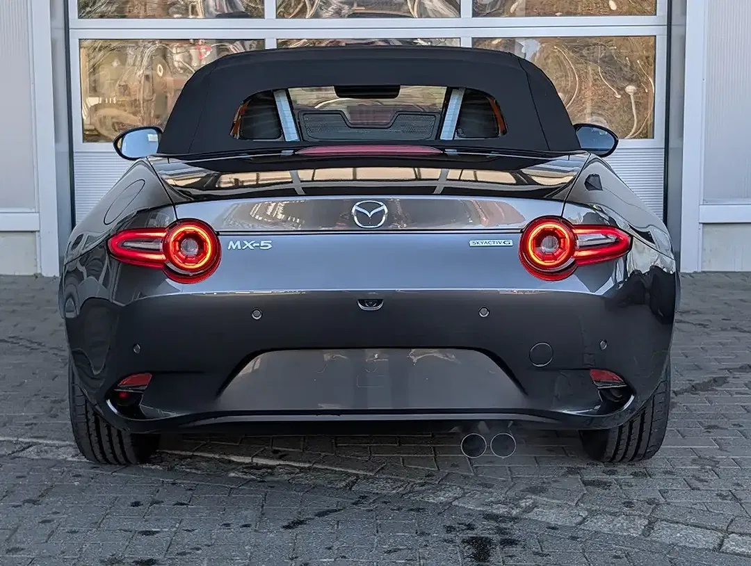 Mazda MX-5 - Thumbnail 6
