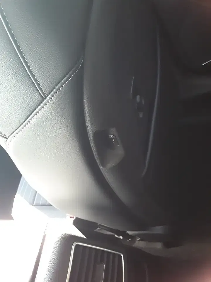 Kia Sportage - Thumbnail 10
