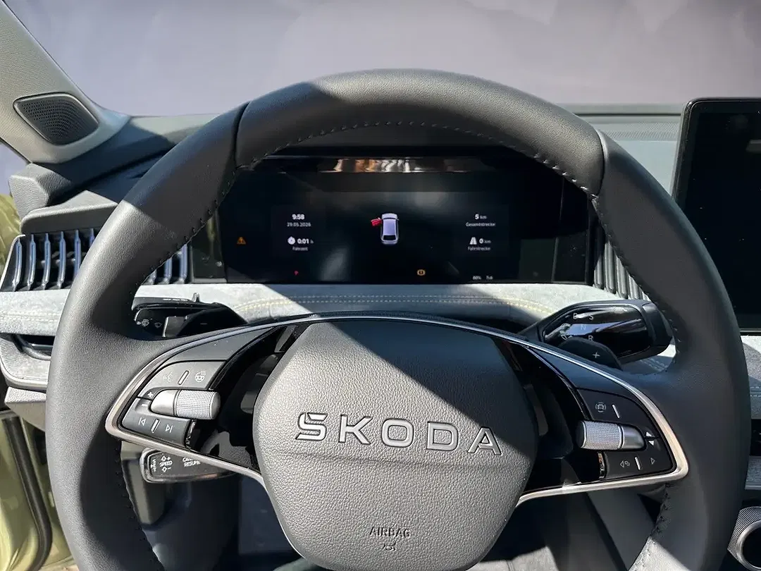 Skoda Superb - Thumbnail 13