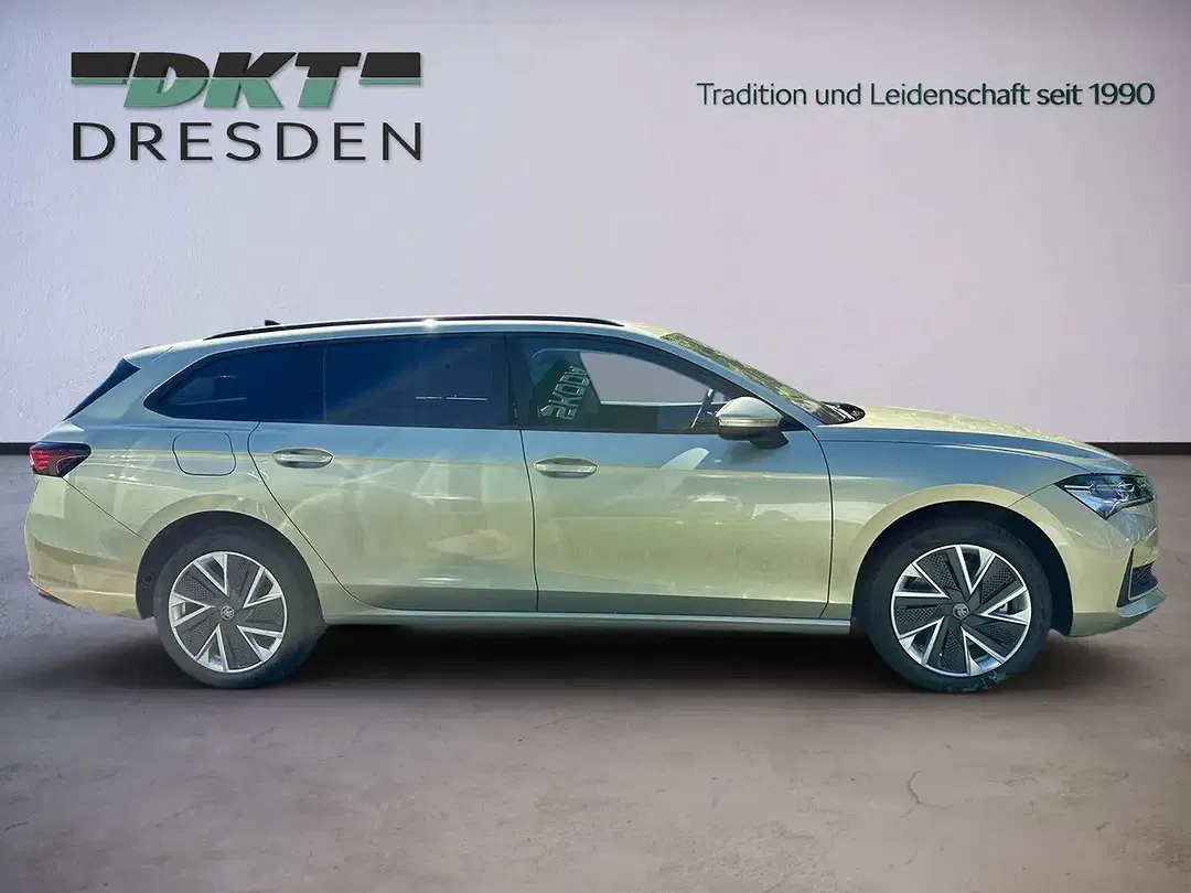 Skoda Superb - Thumbnail 4