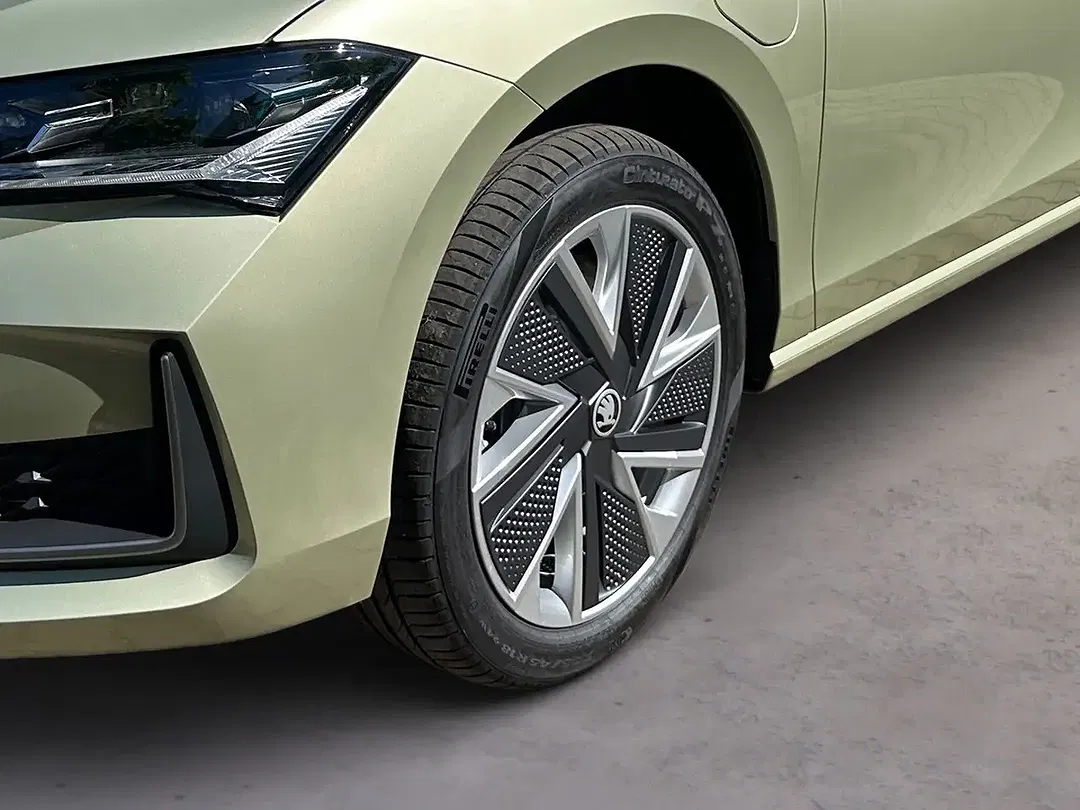 Skoda Superb - Thumbnail 7
