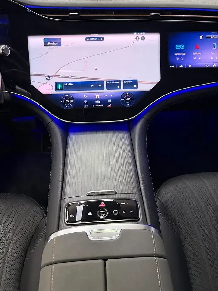 Mercedes-Benz EQS - Thumbnail 19