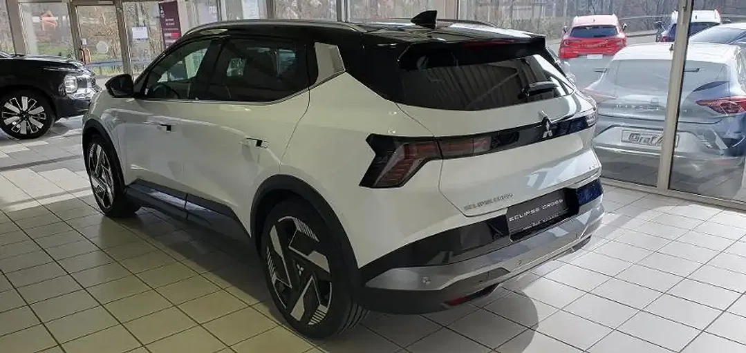 Mitsubishi Eclipse Cross - Thumbnail 5