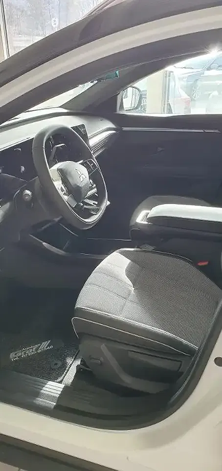 Mitsubishi Eclipse Cross - Thumbnail 6