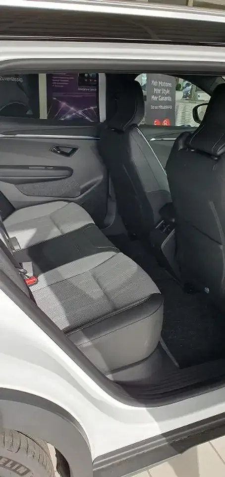 Mitsubishi Eclipse Cross - Thumbnail 9