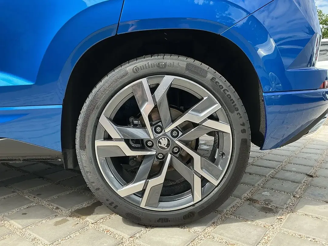 Skoda Karoq - Thumbnail 12