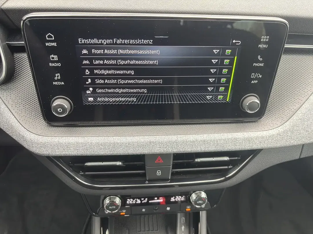 Skoda Kamiq - Thumbnail 10