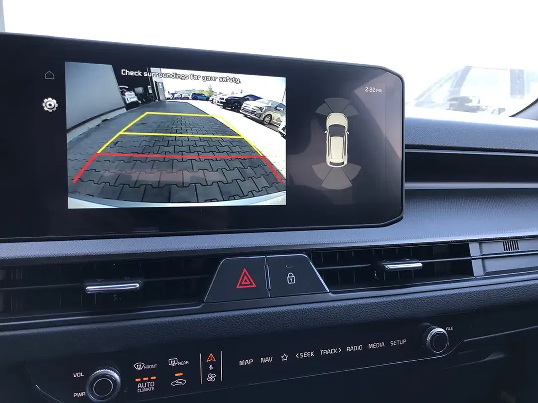 Kia Stonic - Thumbnail 11