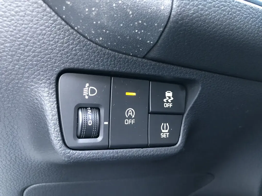 Kia Stonic - Thumbnail 15