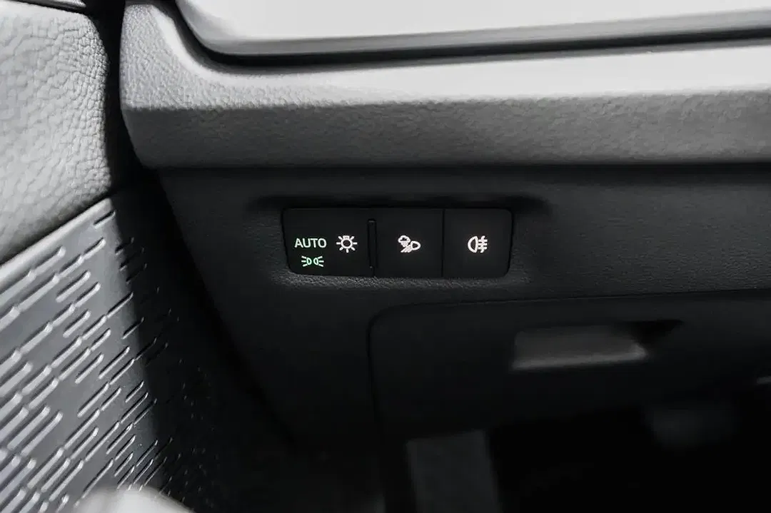 Skoda Octavia - Thumbnail 11