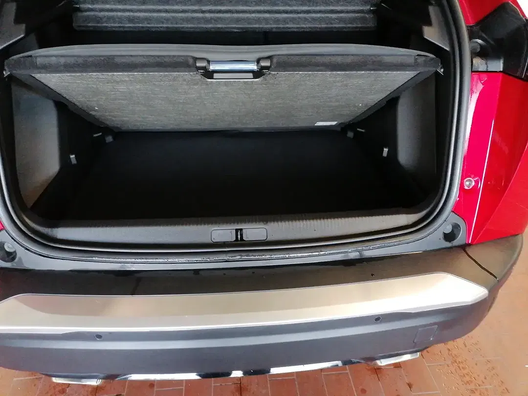 Peugeot 2008 - Thumbnail 13