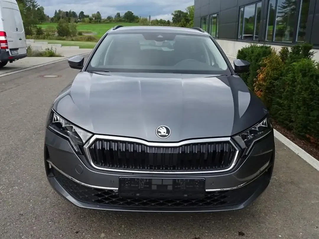 Skoda Octavia - Thumbnail 7