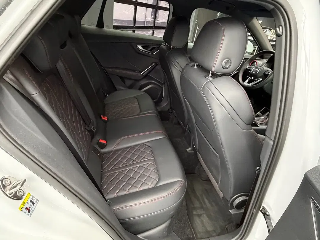 Audi Q2 - Thumbnail 12