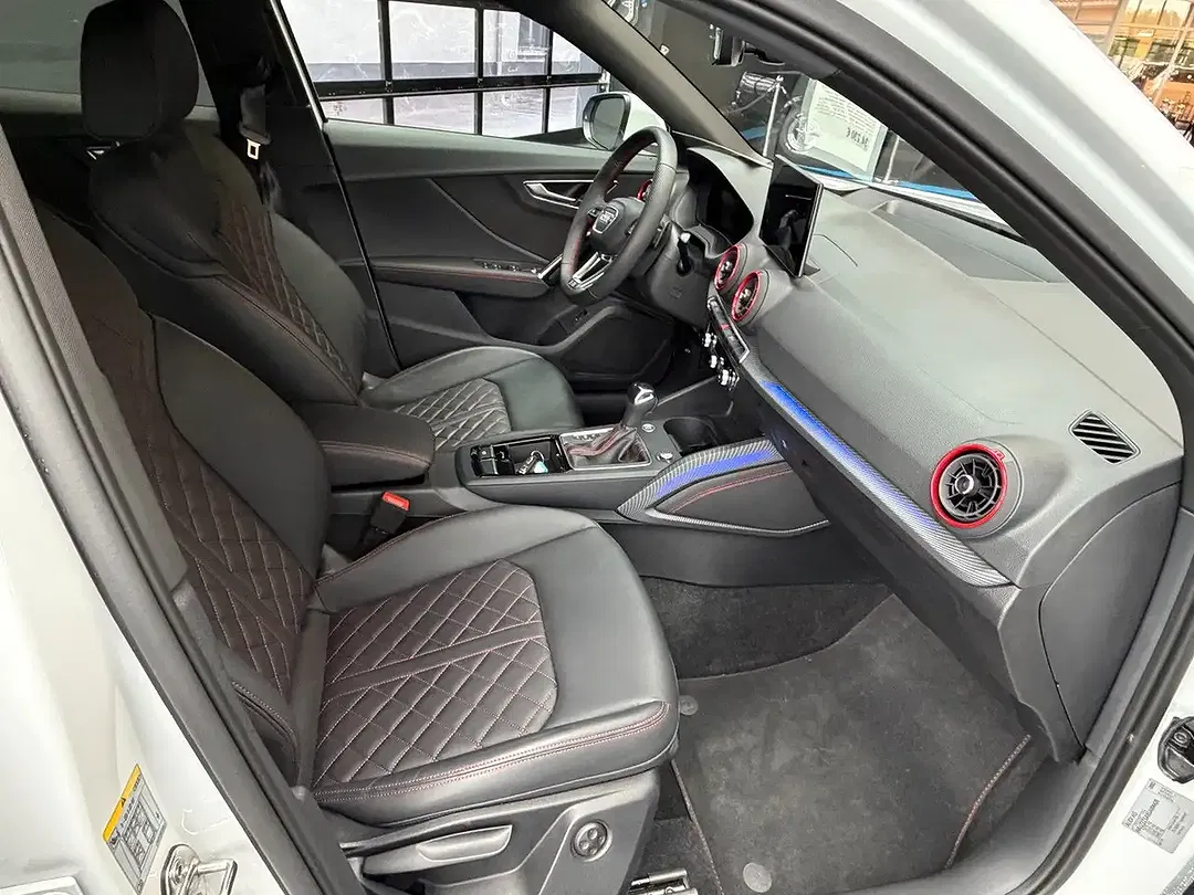 Audi Q2 - Thumbnail 13