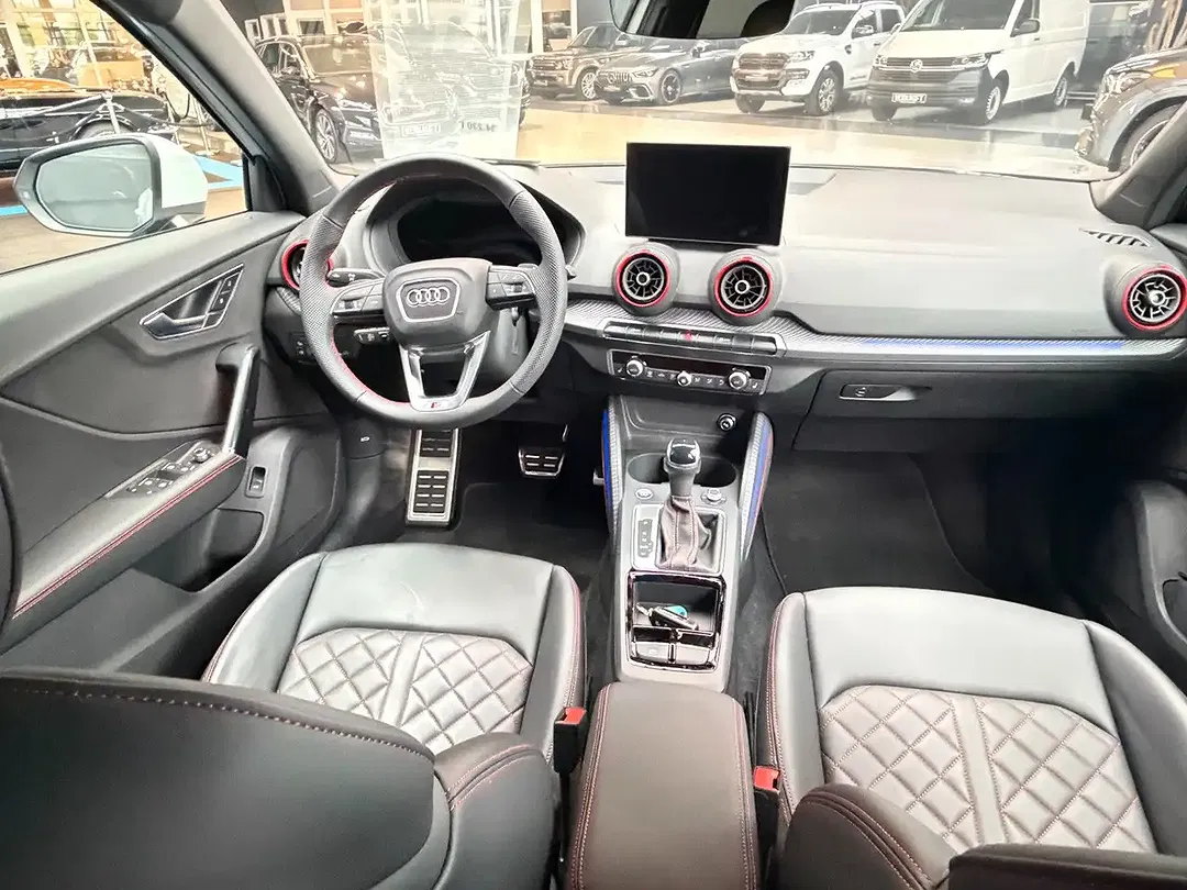 Audi Q2 - Thumbnail 15