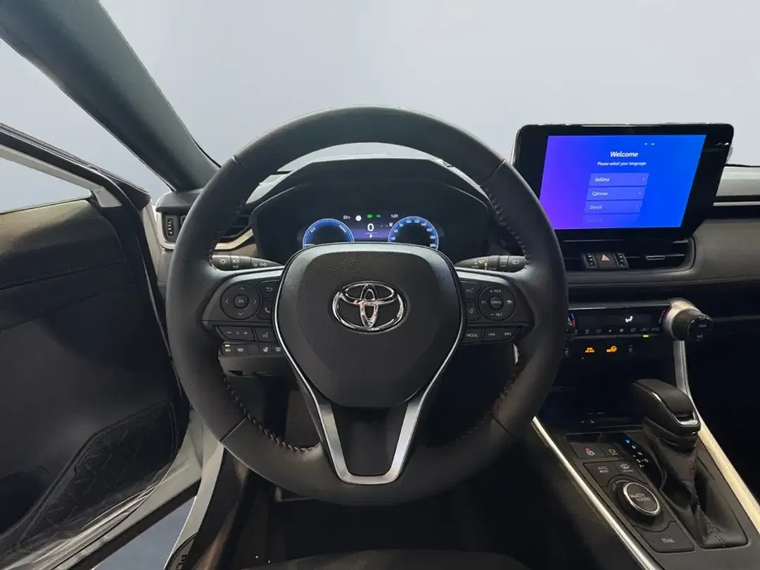 Toyota RAV 4 - Thumbnail 10