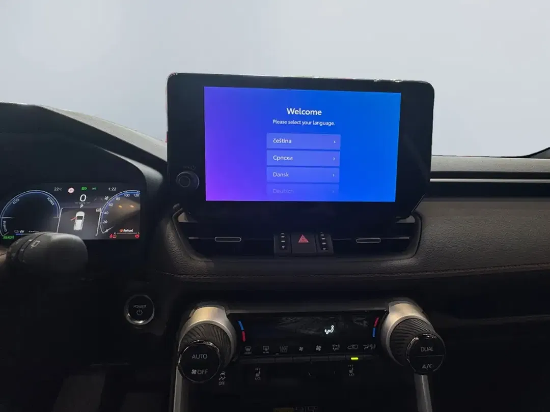 Toyota RAV 4 - Thumbnail 13