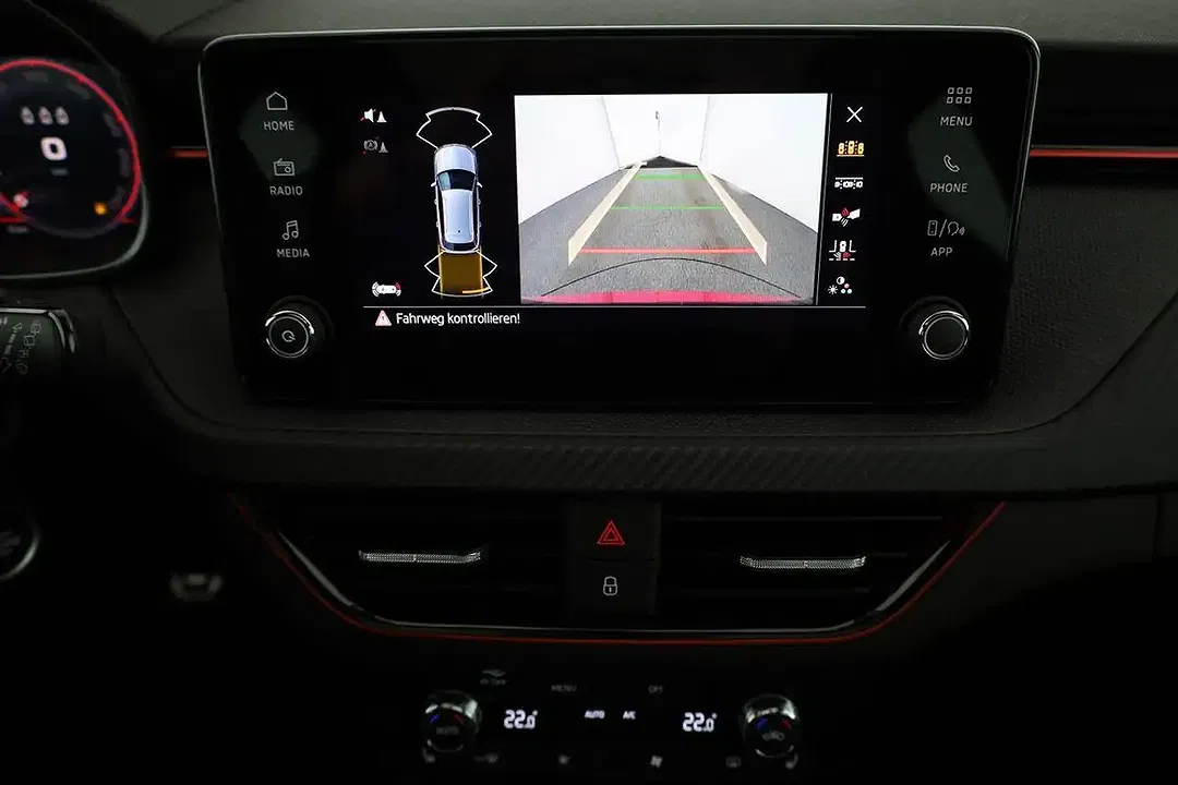 Skoda Kamiq - Thumbnail 6