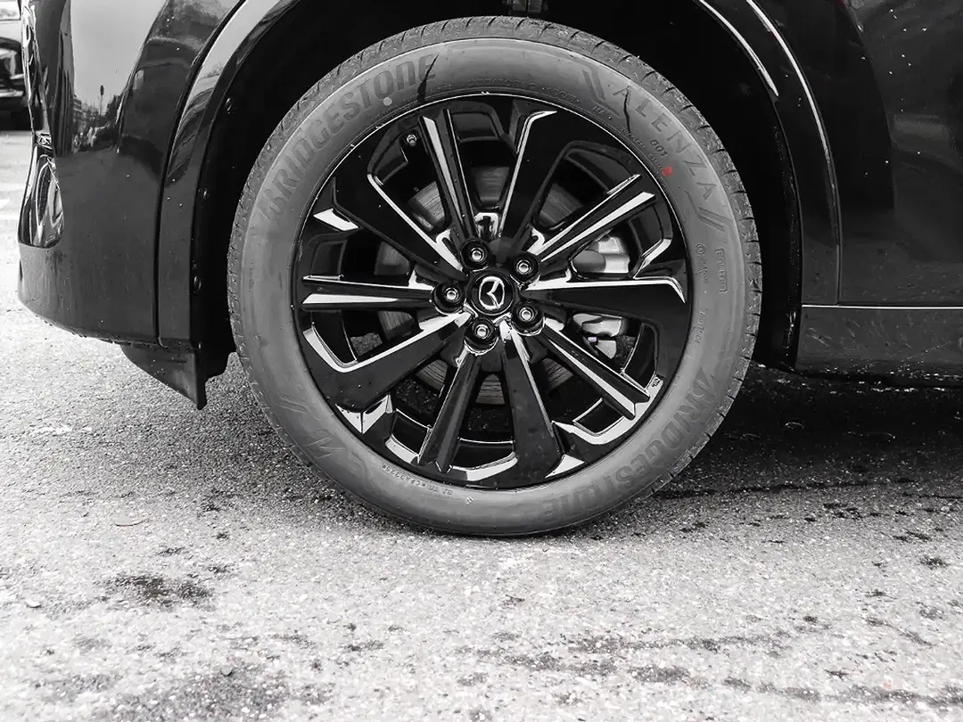 Mazda CX-60 - Thumbnail 3