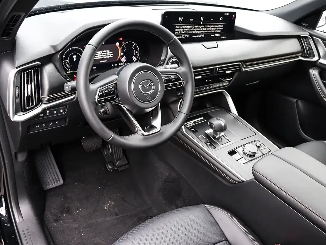 Mazda CX-60 - Thumbnail 4