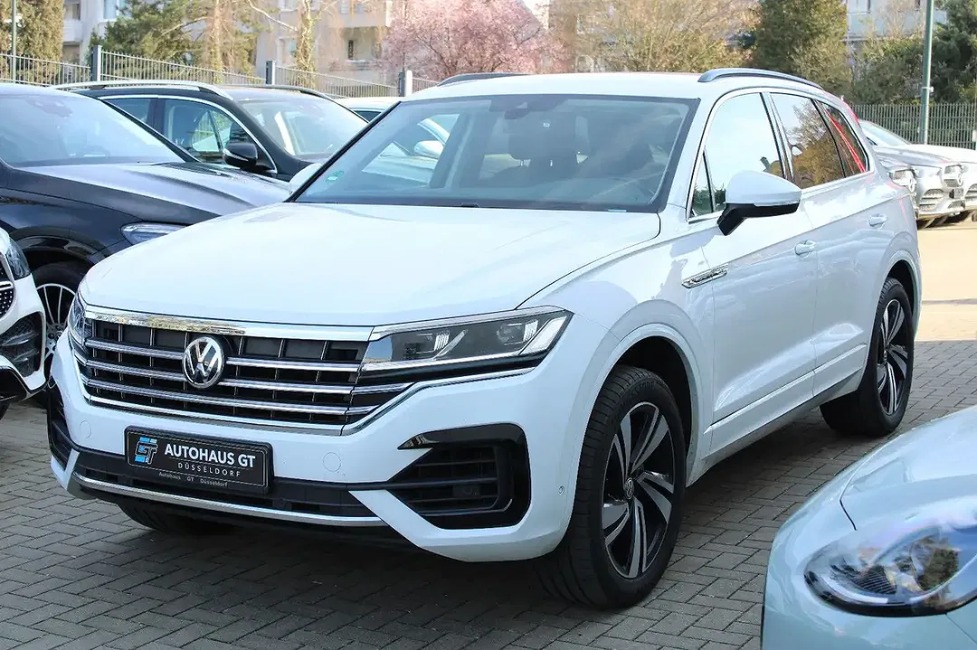 Volkswagen Touareg - Thumbnail 6