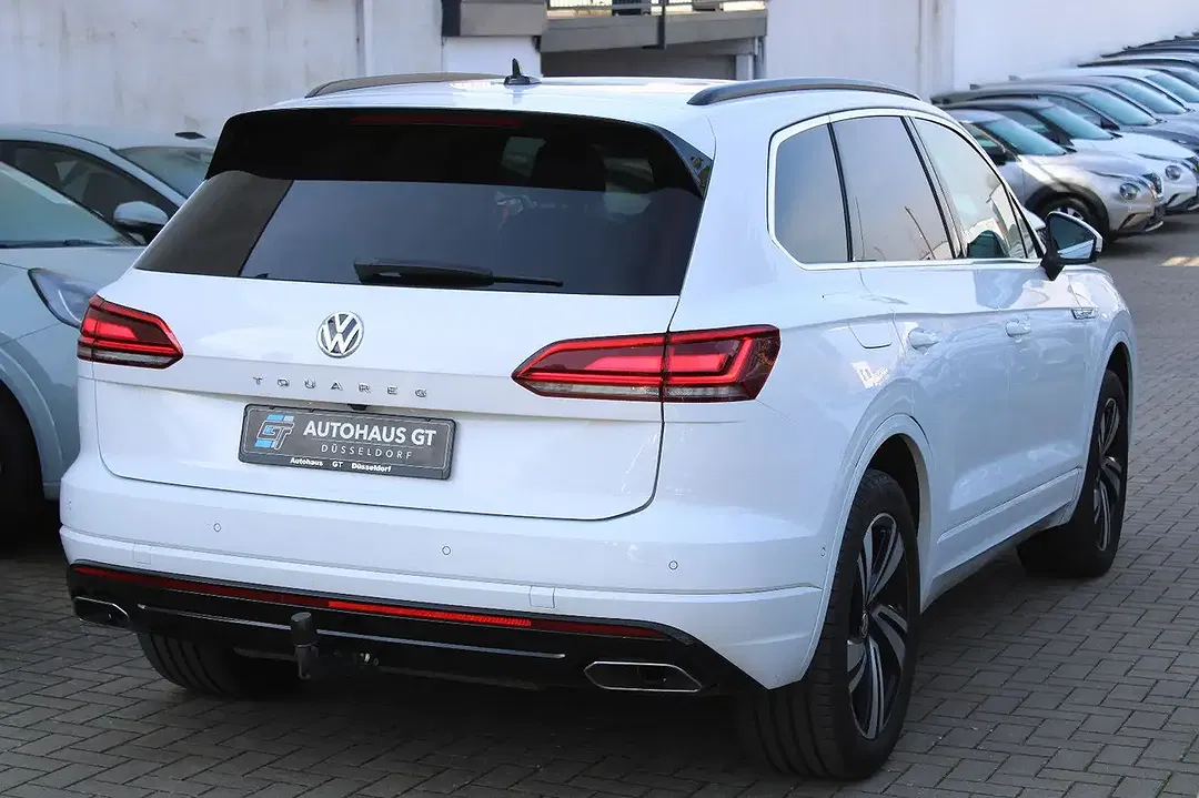 Volkswagen Touareg - Thumbnail 7
