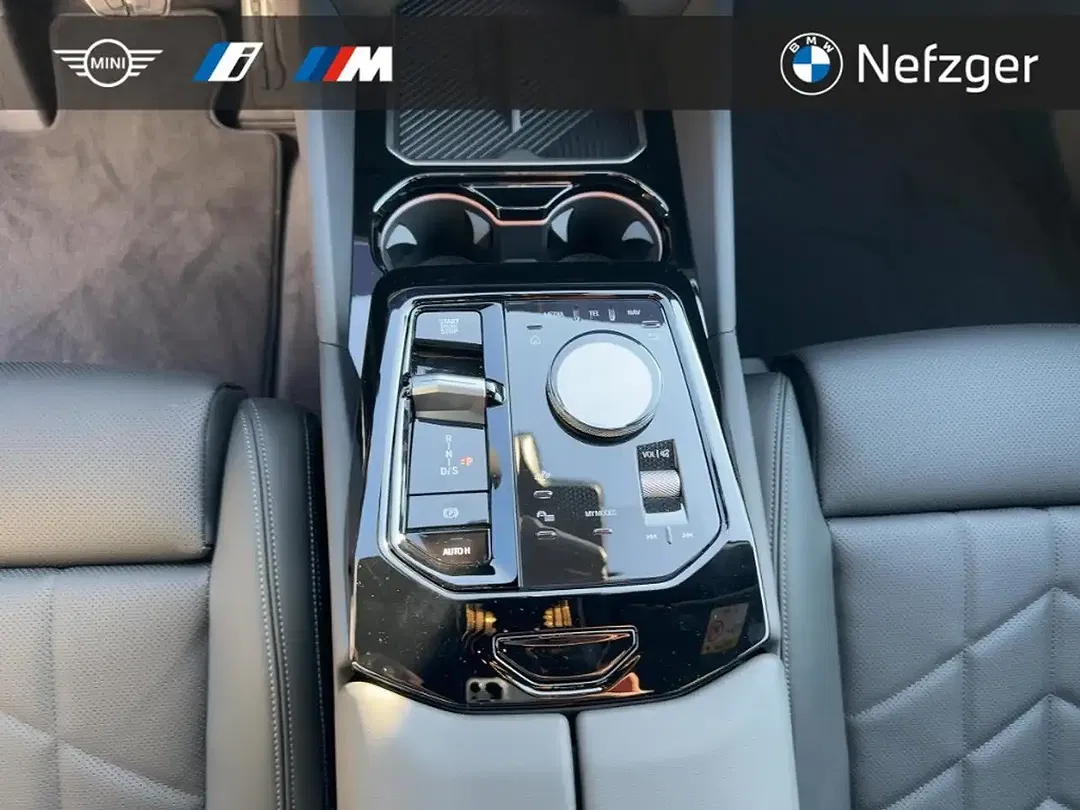 BMW 520 - Thumbnail 13