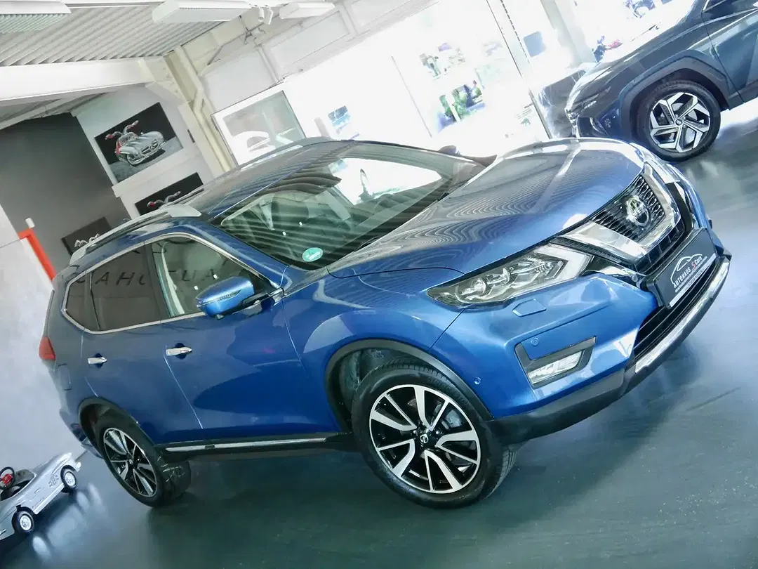 Nissan X-Trail - Thumbnail 4