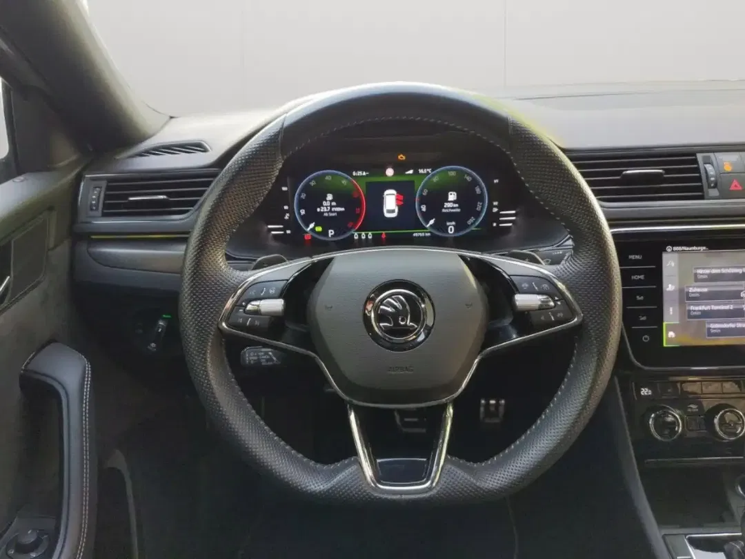 Skoda Superb - Thumbnail 11
