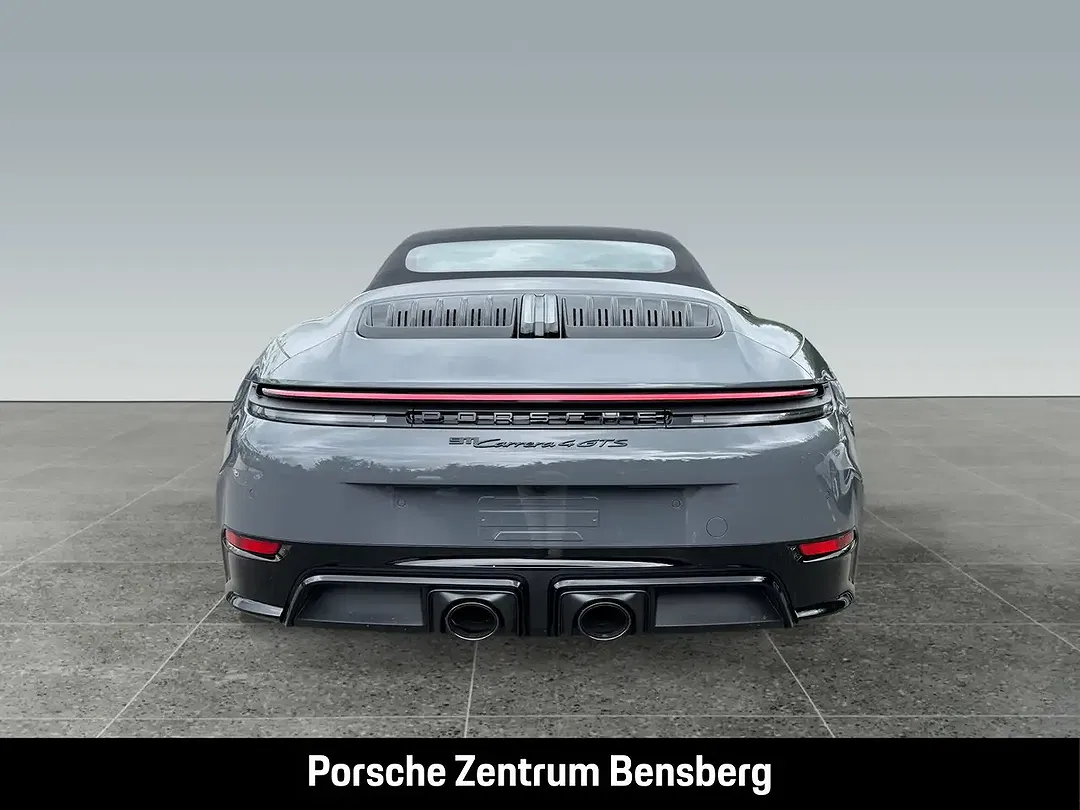 Porsche 992 - Thumbnail 8