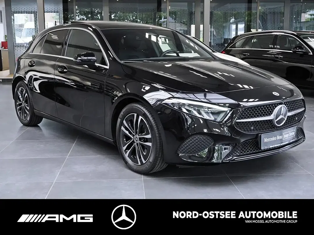 Mercedes-Benz A 180 - Thumbnail 3