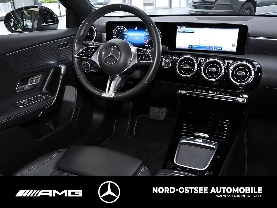 Mercedes-Benz A 180 - Thumbnail 9