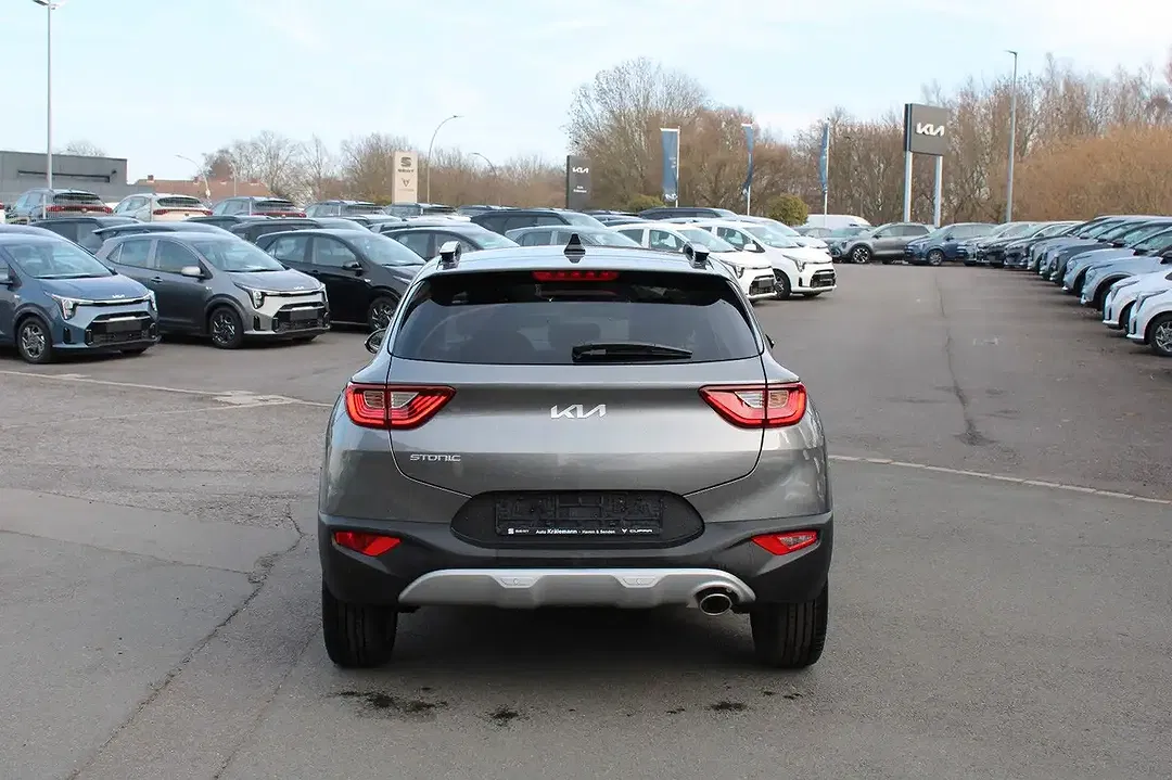 Kia Stonic - Thumbnail 6