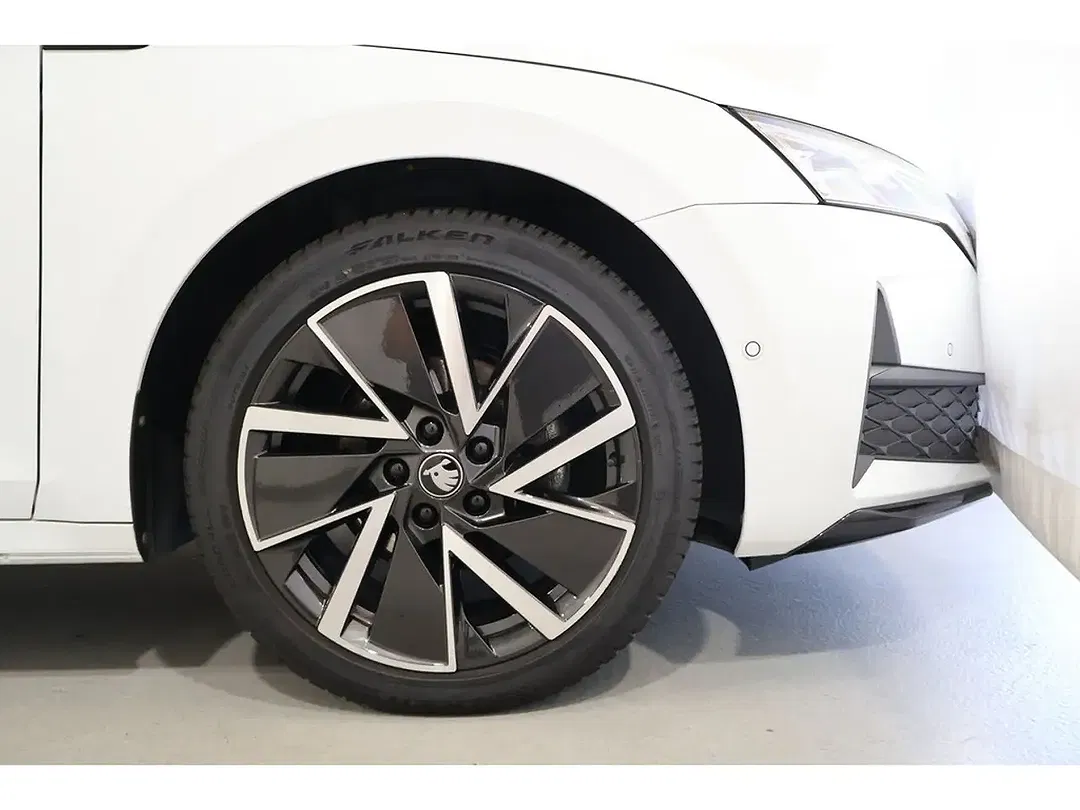 Skoda Octavia - Thumbnail 5