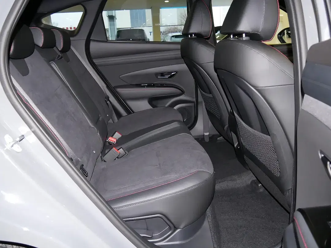 Hyundai TUCSON - Thumbnail 7
