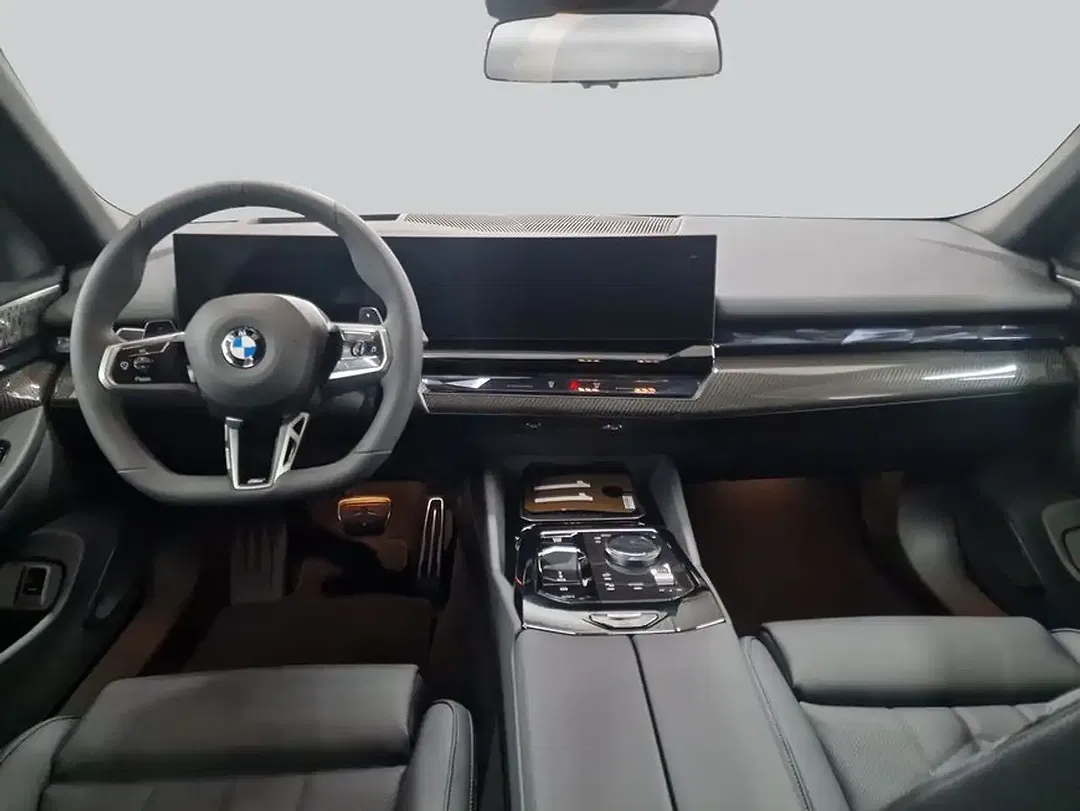 BMW 520 - Thumbnail 14