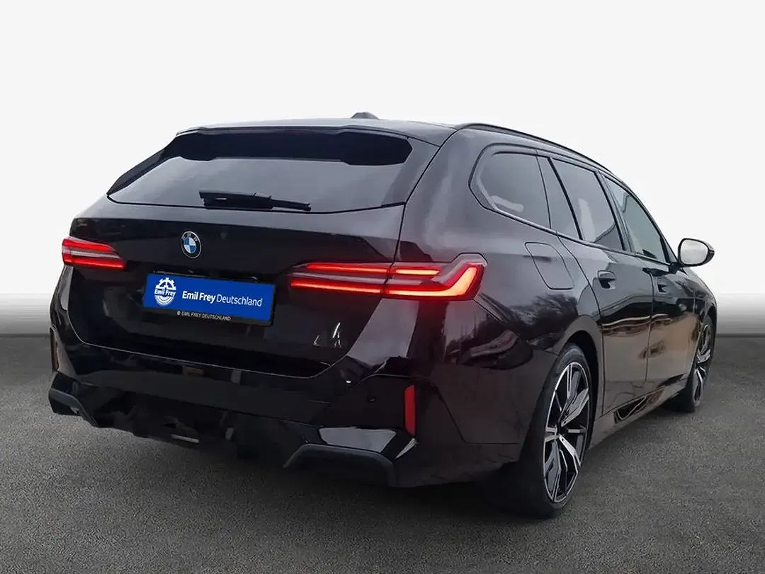 BMW 520 - Thumbnail 2