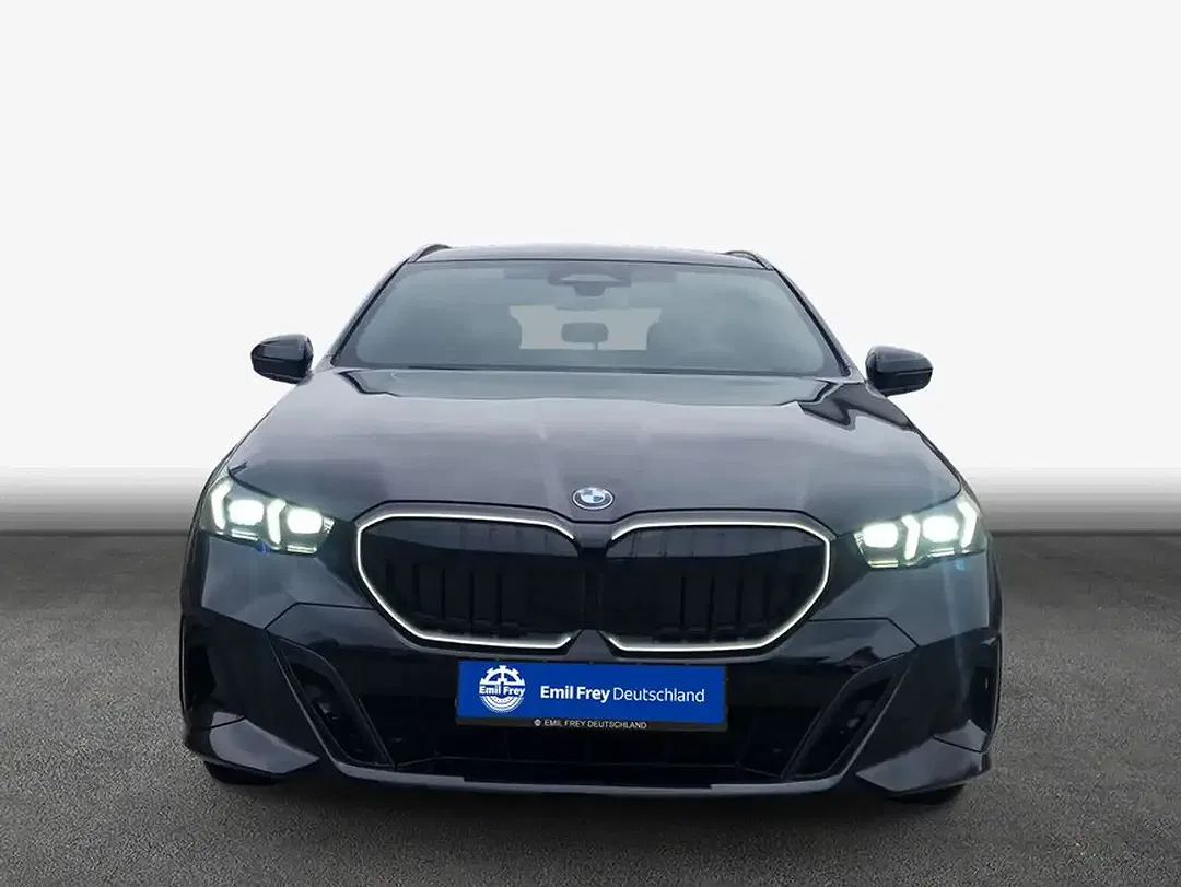 BMW 520 - Thumbnail 3