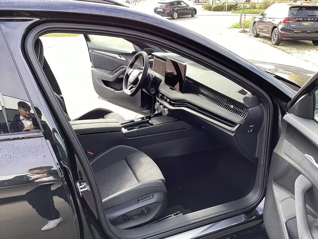 Skoda Superb - Thumbnail 13