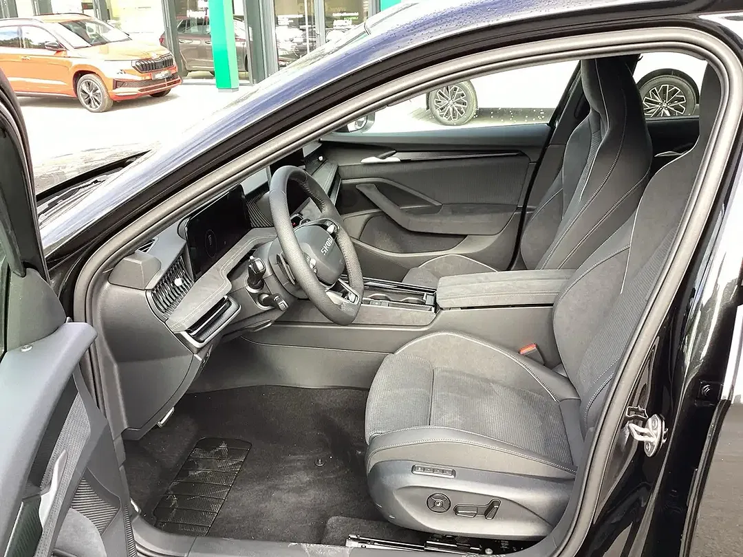 Skoda Superb - Thumbnail 7