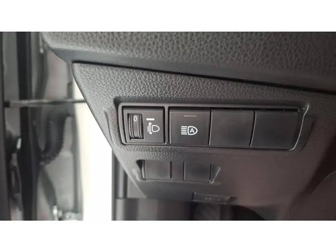 Toyota Corolla Cross - Thumbnail 12